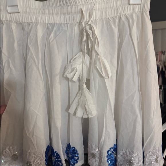 TAJ by Sabrina Crippa White Skirt with Blue Floral Embroidery - Picture 2 of 6